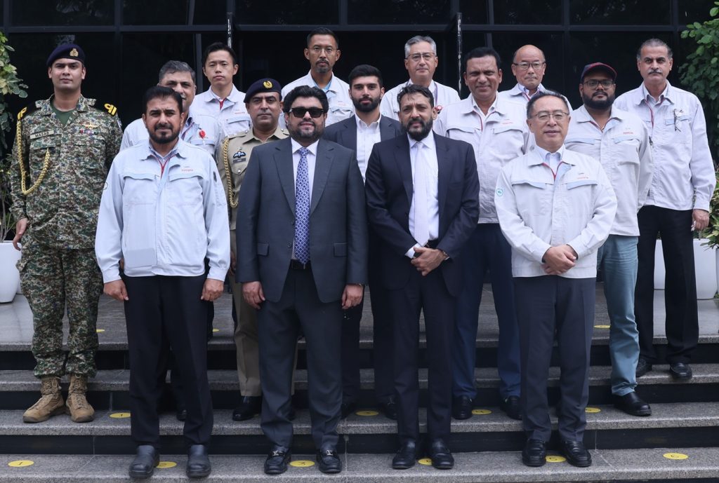 Governor highlights IMC's remarkable world progress