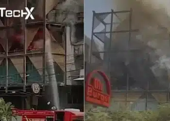 Fire Erupted at The Popular Karachi Restaurant Food Inn