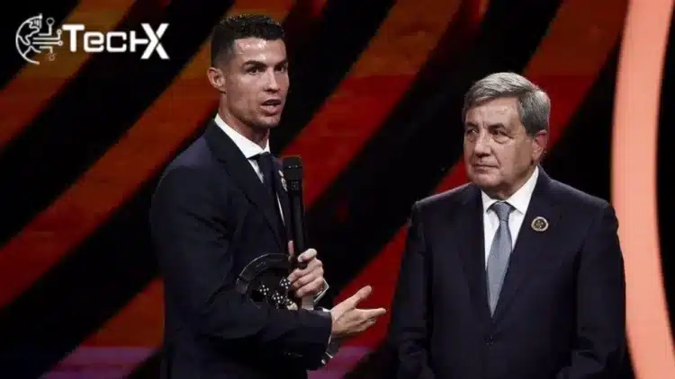 Cristiano Ronaldo Receives Prestigious Platinum Quinas Trophy