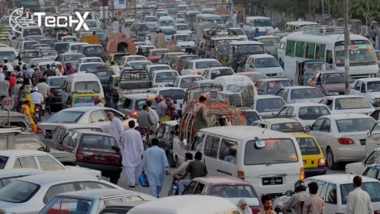 PTI Protests Cause Traffic Jams Across Pakistani Cities, People Face Difficulties
