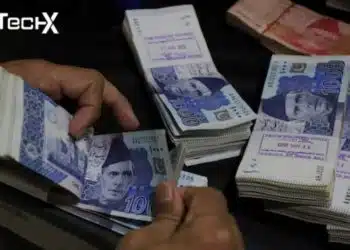 Govt Announced to Give Salaries and Pensions Early