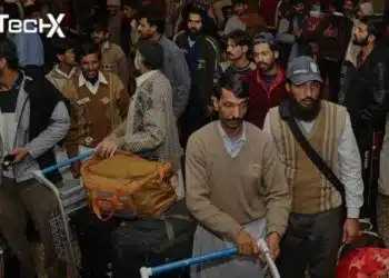 Many Pakistanis Deported from Saudi Arabia, UAE, and Other Countries Within 24 Hours