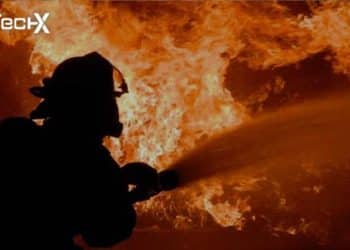 Fire Breaks Out in Building Near Bagh-e-Korangi in Karachi