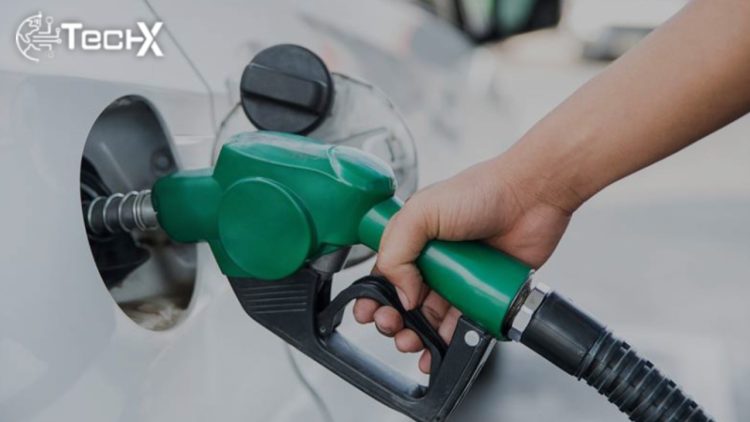 Petrol Prices in Pakistan Likely to Decrease Starting Tomorrow