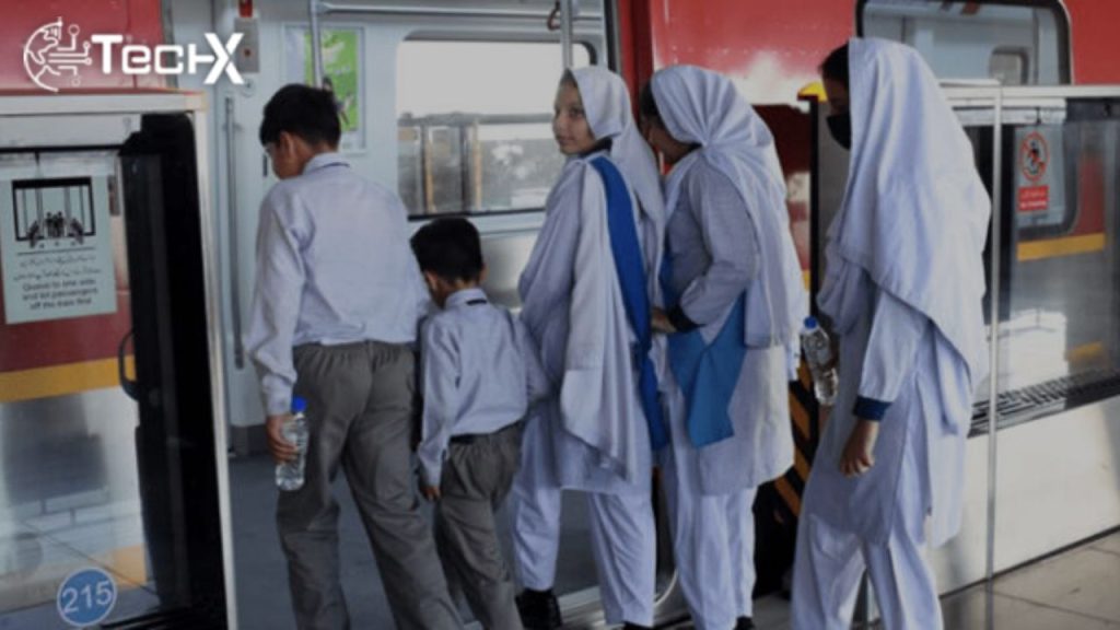 Punjab Govt Launches Special Travel Card for Students