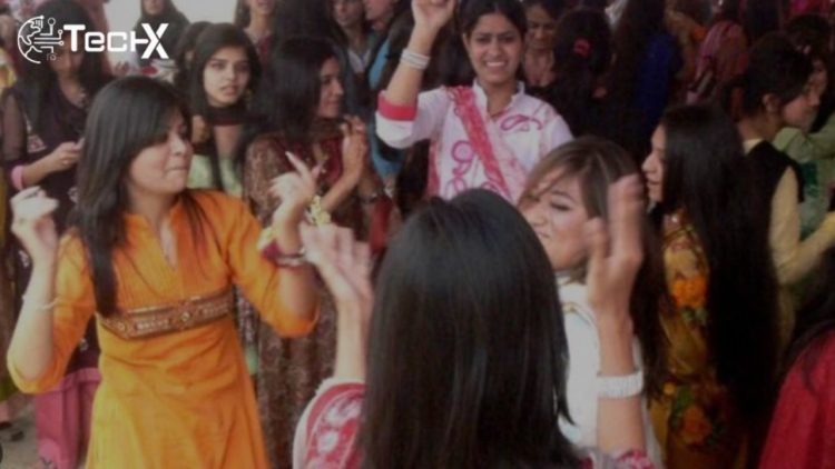Bollywood Songs, Dances Banned in Punjab Colleges