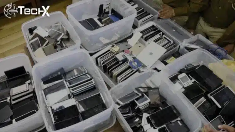 Customs Seize 10,000 Phones, Tobacco Flavors Worth Millions of Rupees