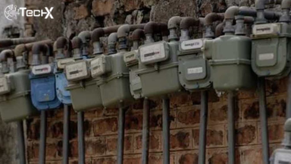 Govt Mulls Lifting Ban on Domestic Gas Connections