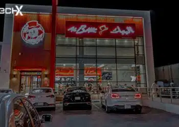 AlBaik is Finally Open in Pakistan