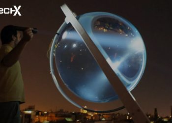 Scientists Build Device Turning Moonlight Into Power, Beating Solar Panels by 35%