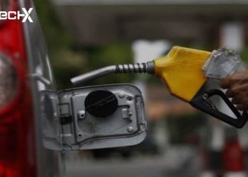 Govt Reduces Petrol and Diesel Prices