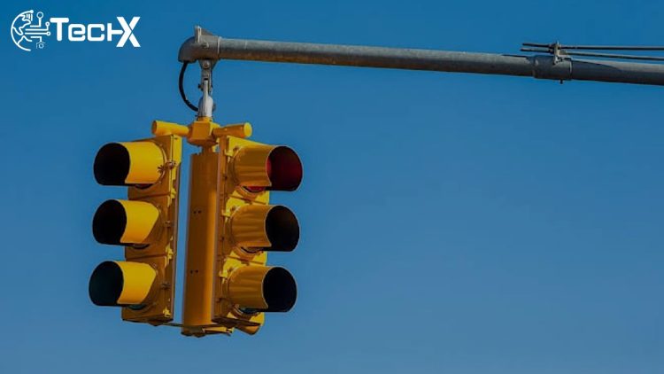 Twenty Major Lahore Roads to Get Upgraded Traffic Signals