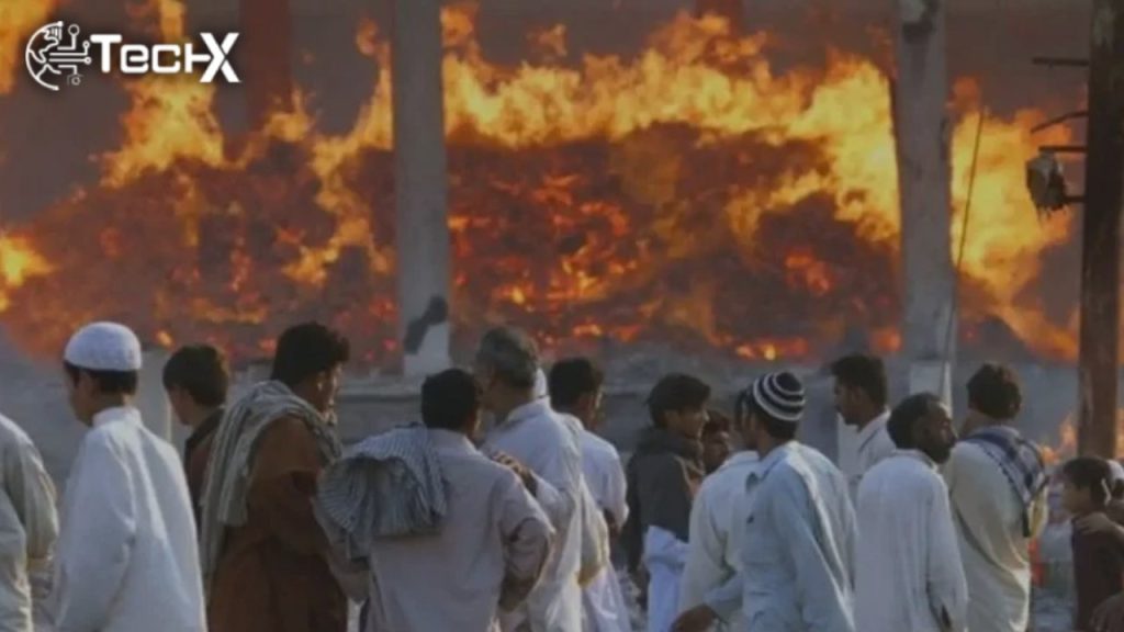 Fire Breaks Out at New Sabzi Mandi in Karachi