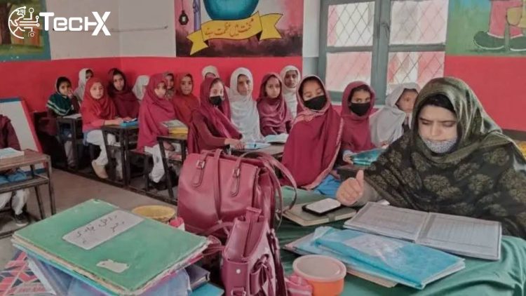 Punjab Orders Promotion for Over 300,000 Teachers & Employees